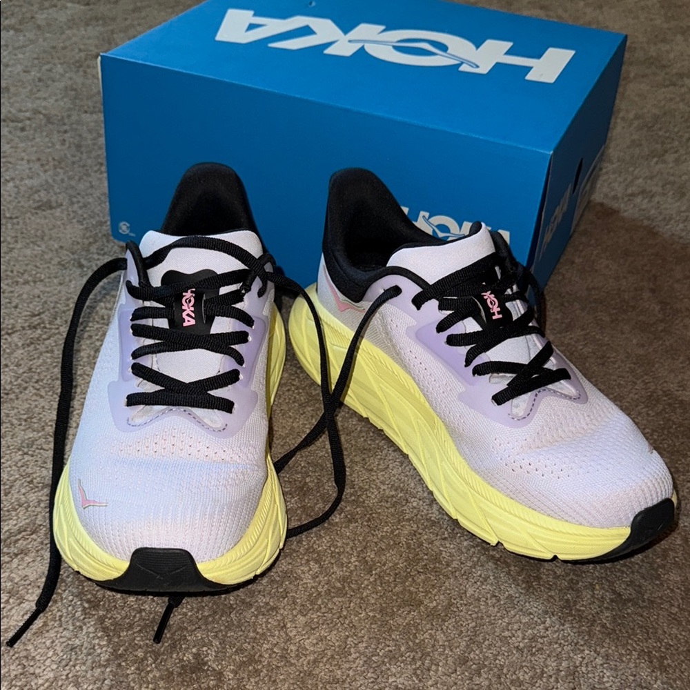 Hoka Arahi 7 Running Shoes